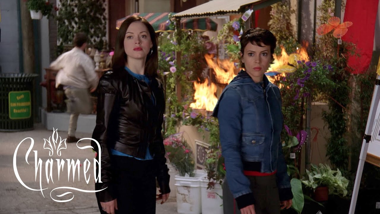 Phoebe and Paige Expose Their Powers!