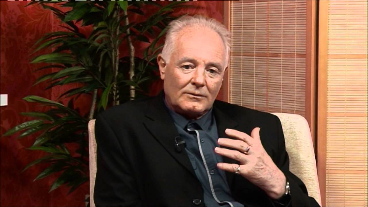 Bruce Jones - Cruising with the Stars