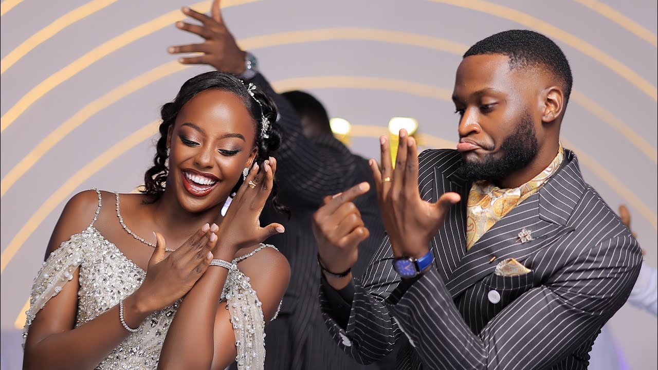 Find someone to be sturbborn with 😍 #davillepictures 