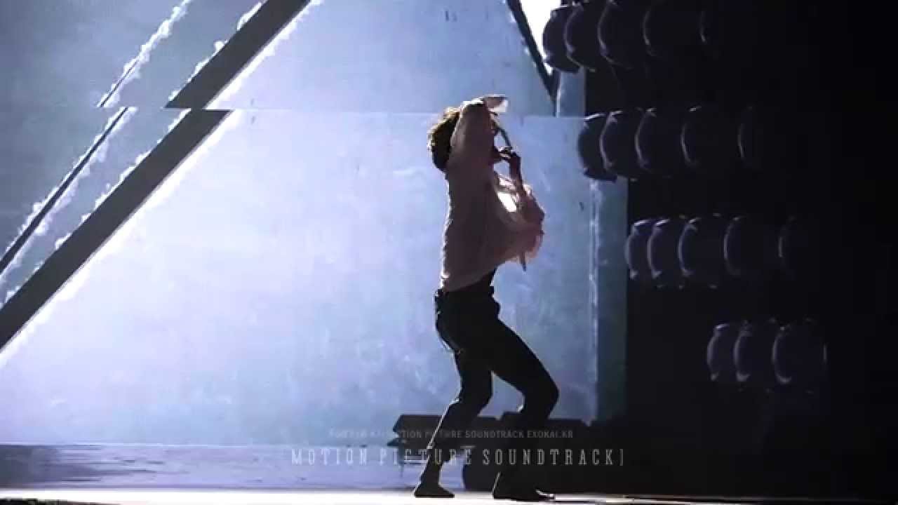 141203 KAI Deep Breath + Overdose in MAMA 2014