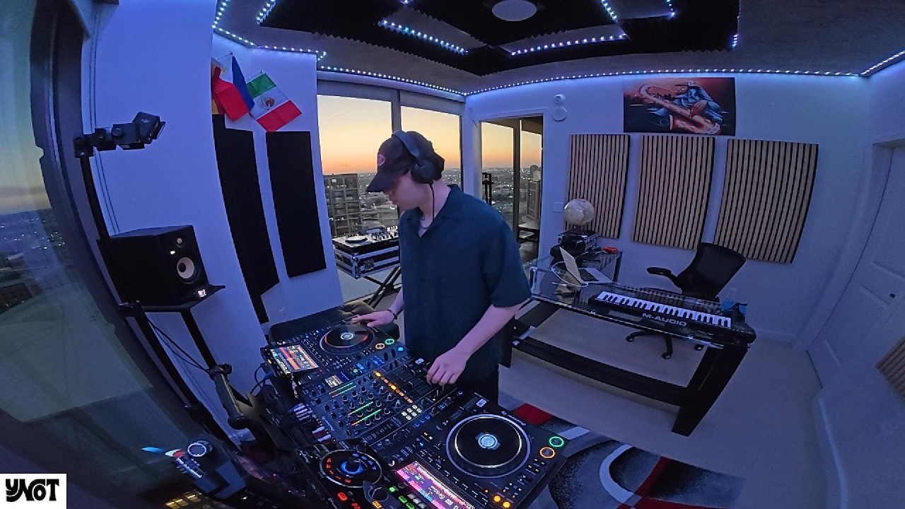 Ynot Minimal House (Videoset) 3/2/2026 @ DJ Aurora Studio in Dallas Texas USA
