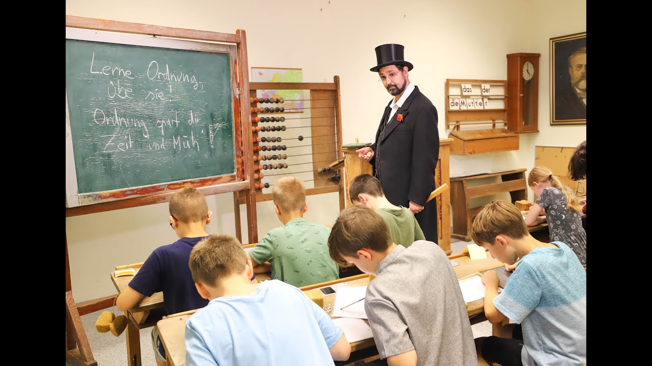 130 Jahre Fritz-Reuter-Schule in Neubrandenburg