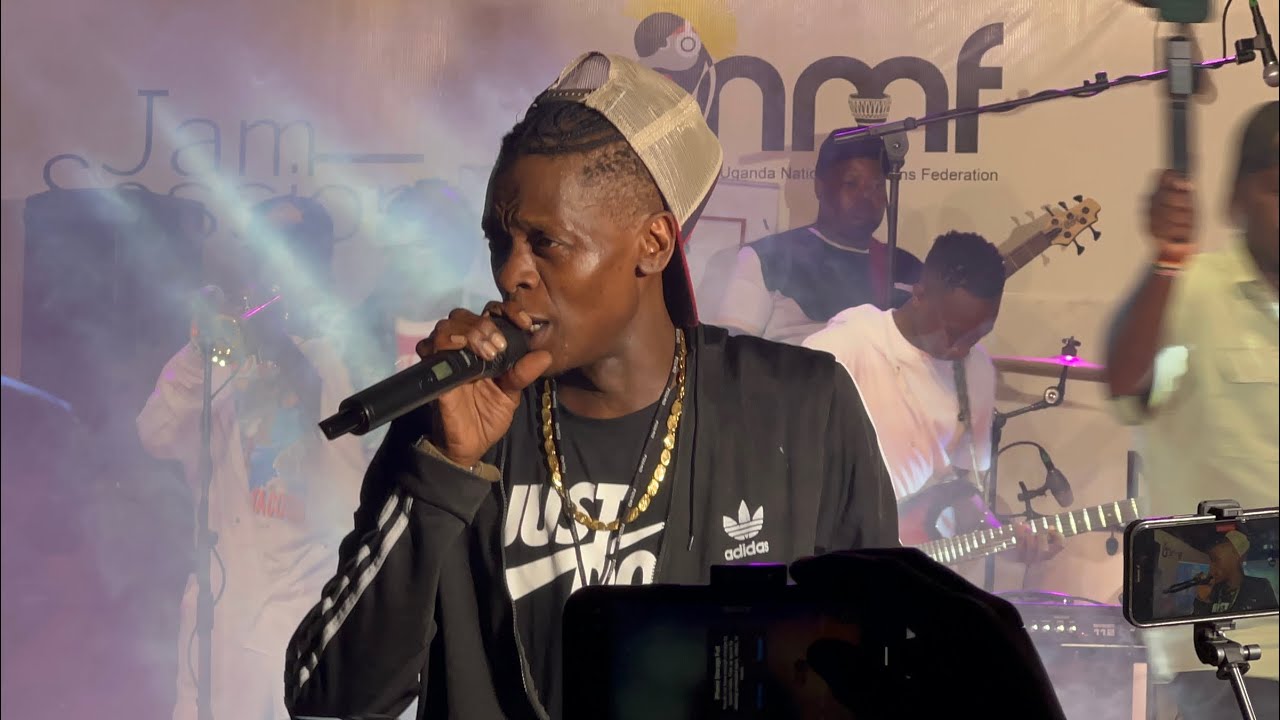 Enduulu!!! Federation Musicians Celebrates Jose Chameleone Over Good Music 🎶