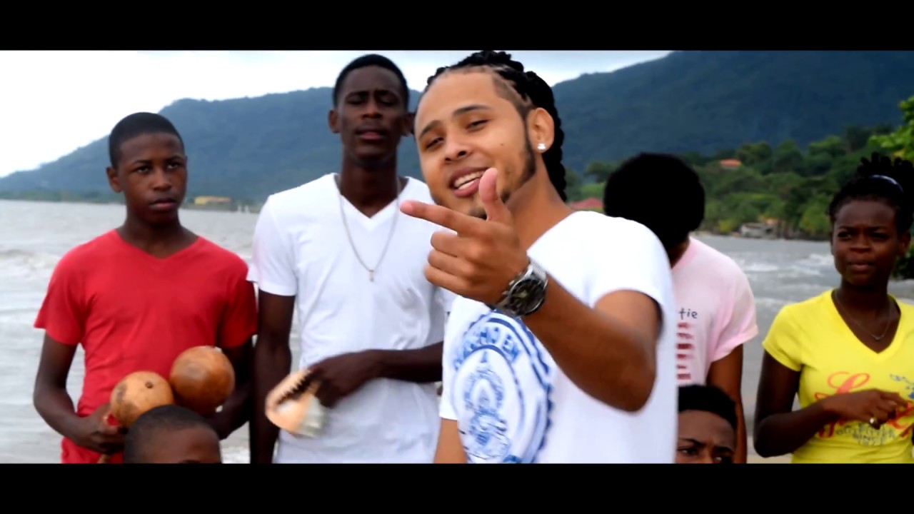 Choz - Pidelo Pa Navidad ( Video Oficial ) @SoyChoz