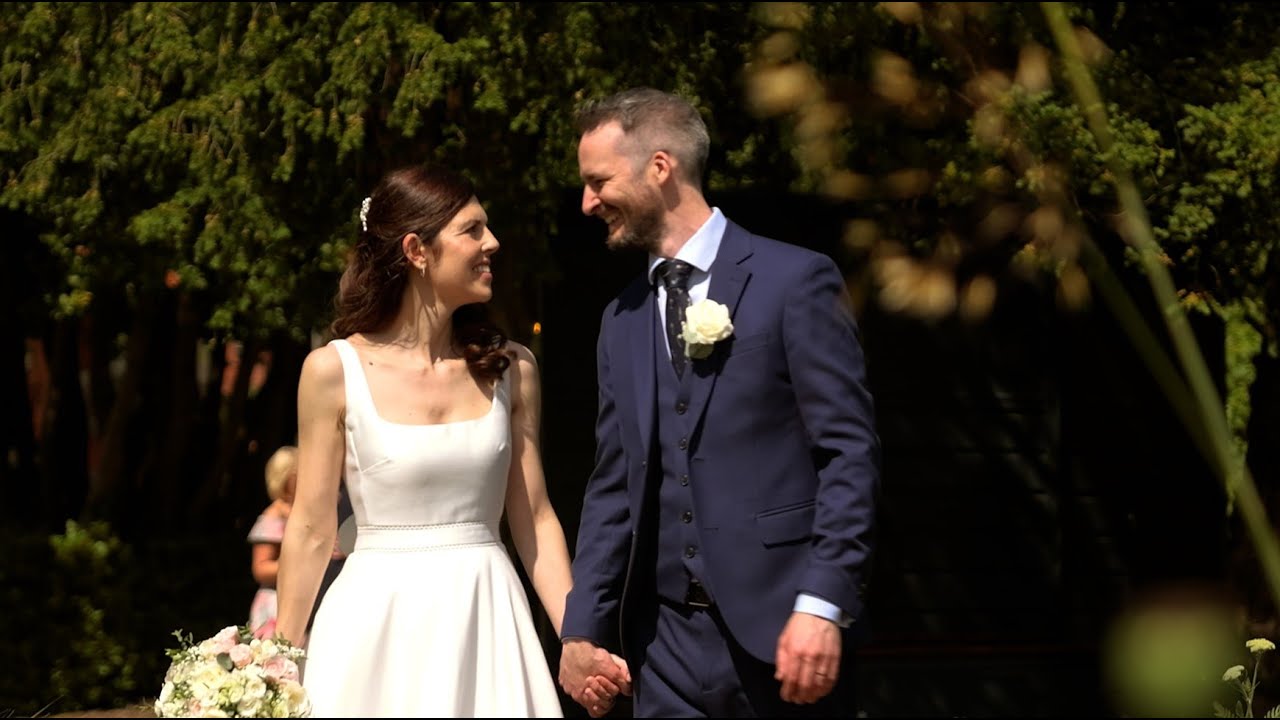 Berwick Lodge, Bristol #videographer #wedding #bride #groom #weddingvideo #weddinginspiration