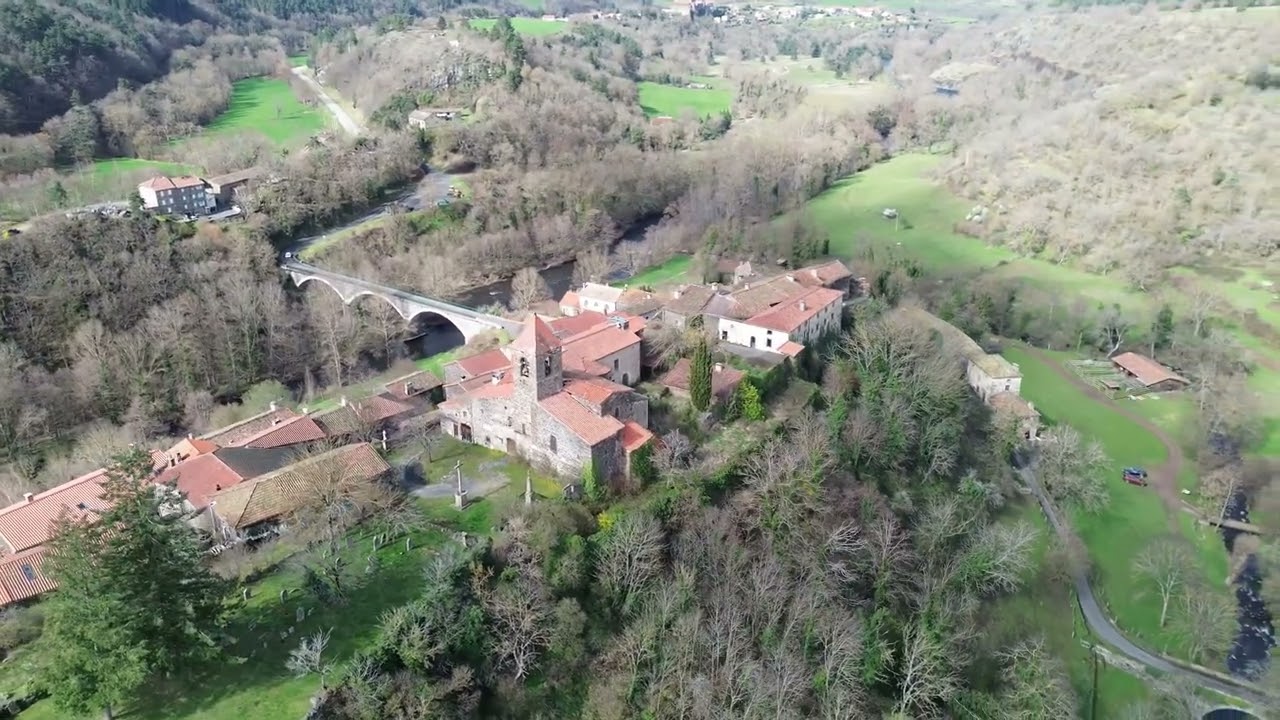 Saint Arcons d’Allier en 4K