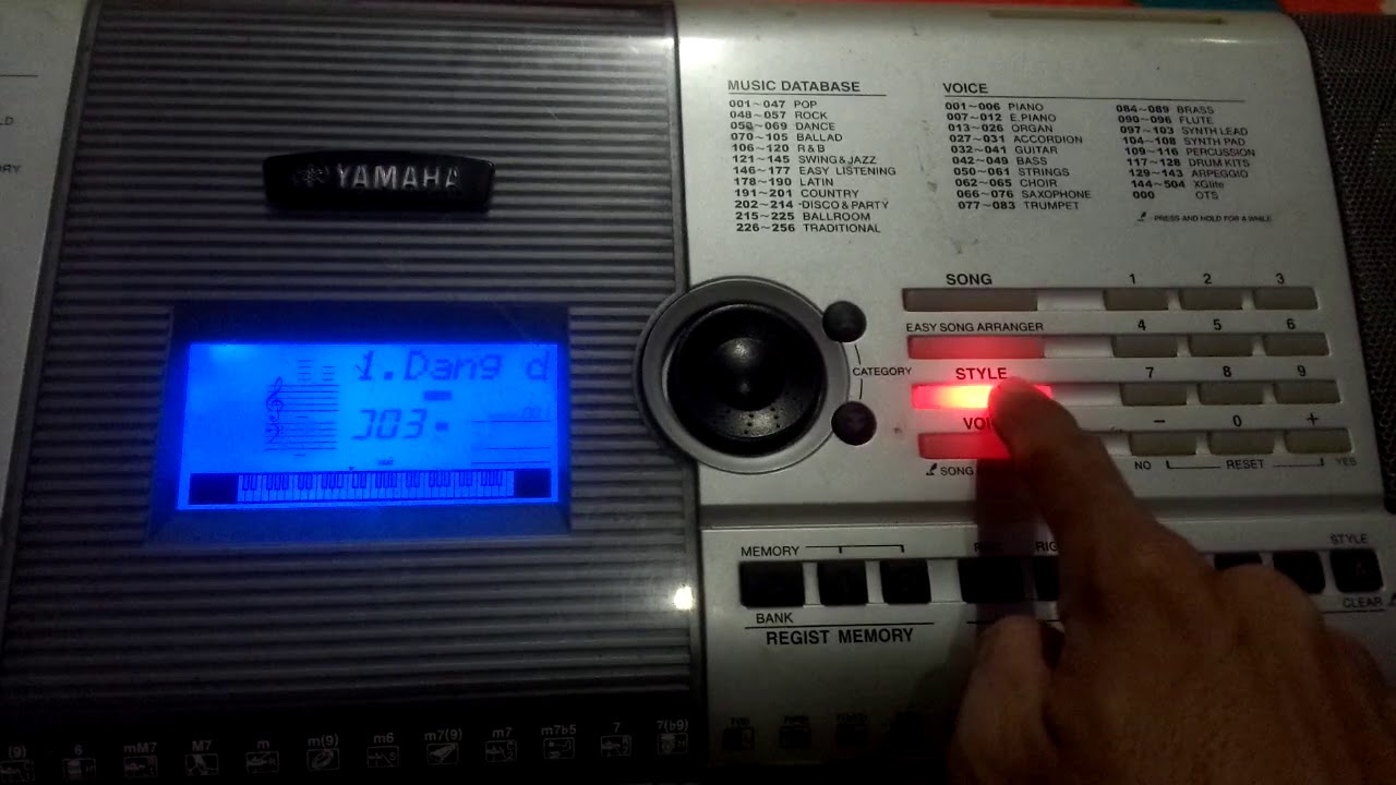 dangdutan pakai yamaha psr e403 yang udah di isi