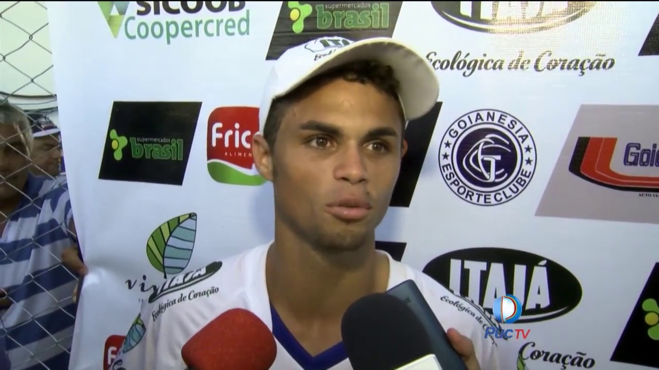 Pós-jogo entre Goianésia 5 x 1 Vila Nova - Três gols de Michael