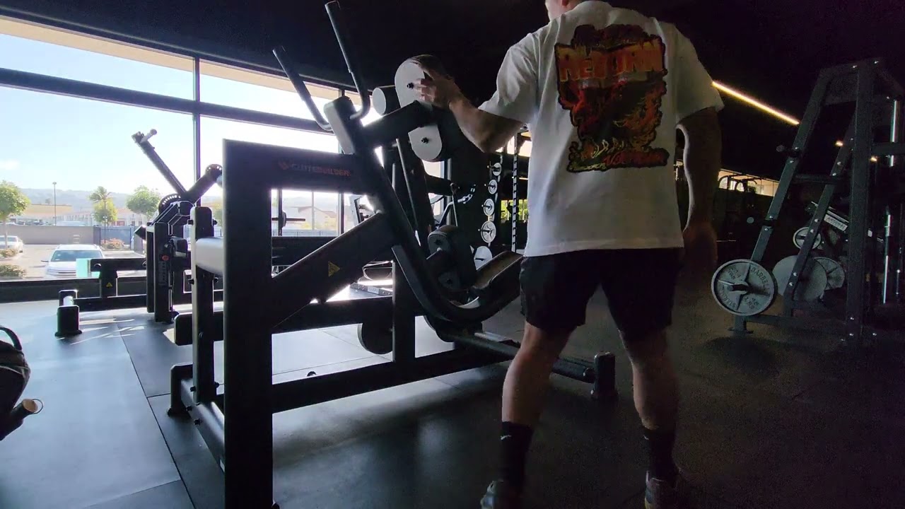 Precor Glutebuilder PENDULUM KICKBACK