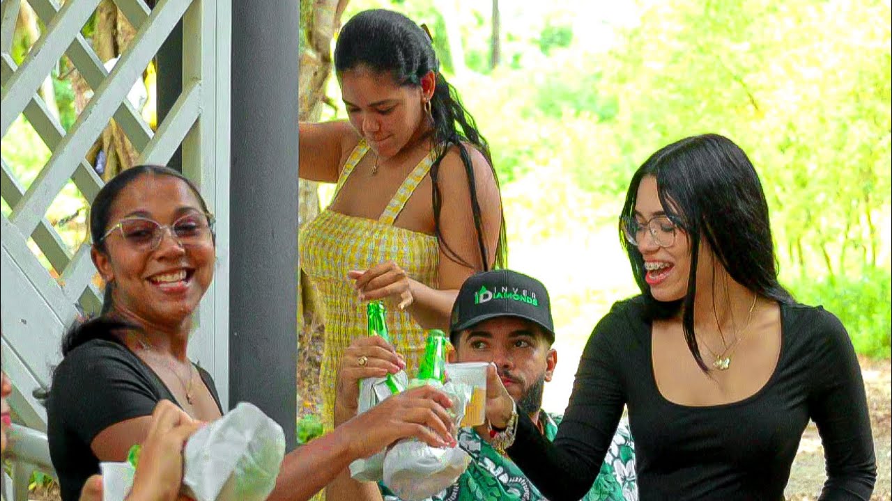 Viajero llega de sorpresa a pasar Navidad con su esposa y la encontró así 😮💔 #historias #drama