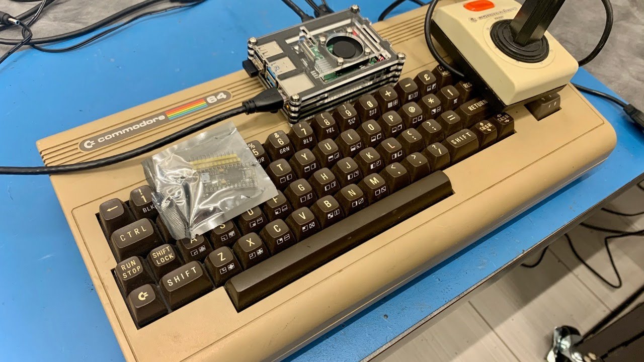 Commodore 64 Arduino/Raspberry Pi Hack! O_o