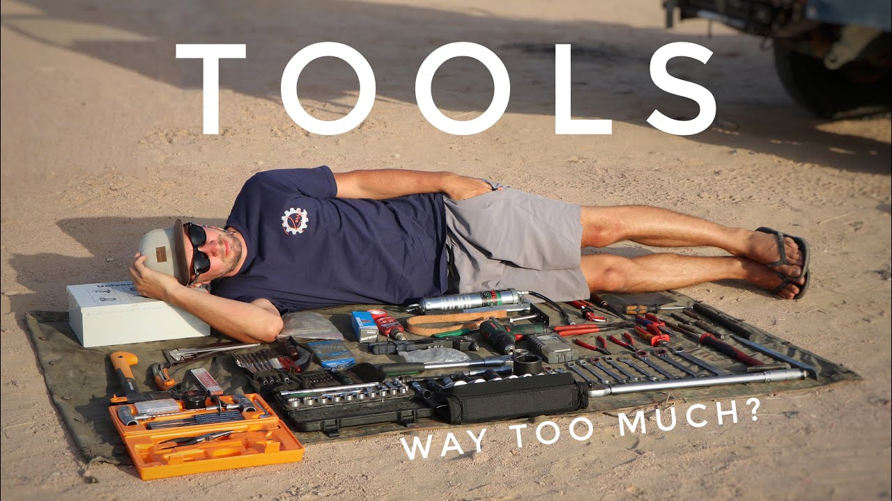Overlanding Tool Kit // Land Rover Defender