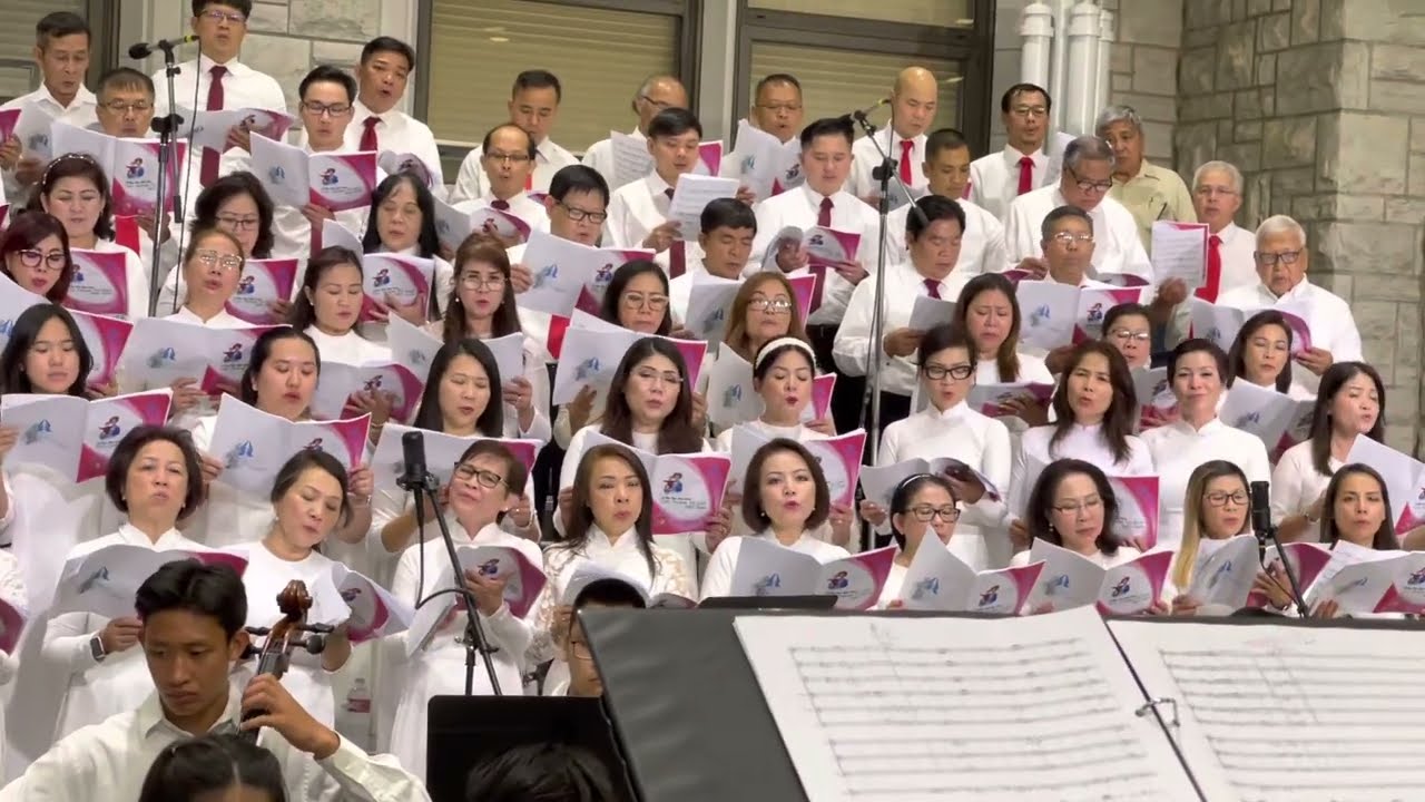 Tình Yêu Của Chúa - Ca Đoàn Tổng Hợp Đại Hội Thánh Mẫu 2022