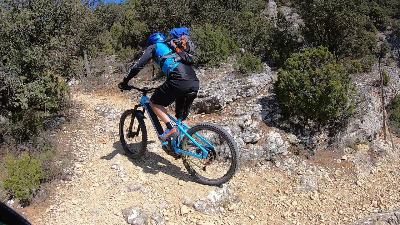 Rutón en bici eléctrica por El rio Ebro Manzaneda y Los Hocinos con Ángel. Brutal