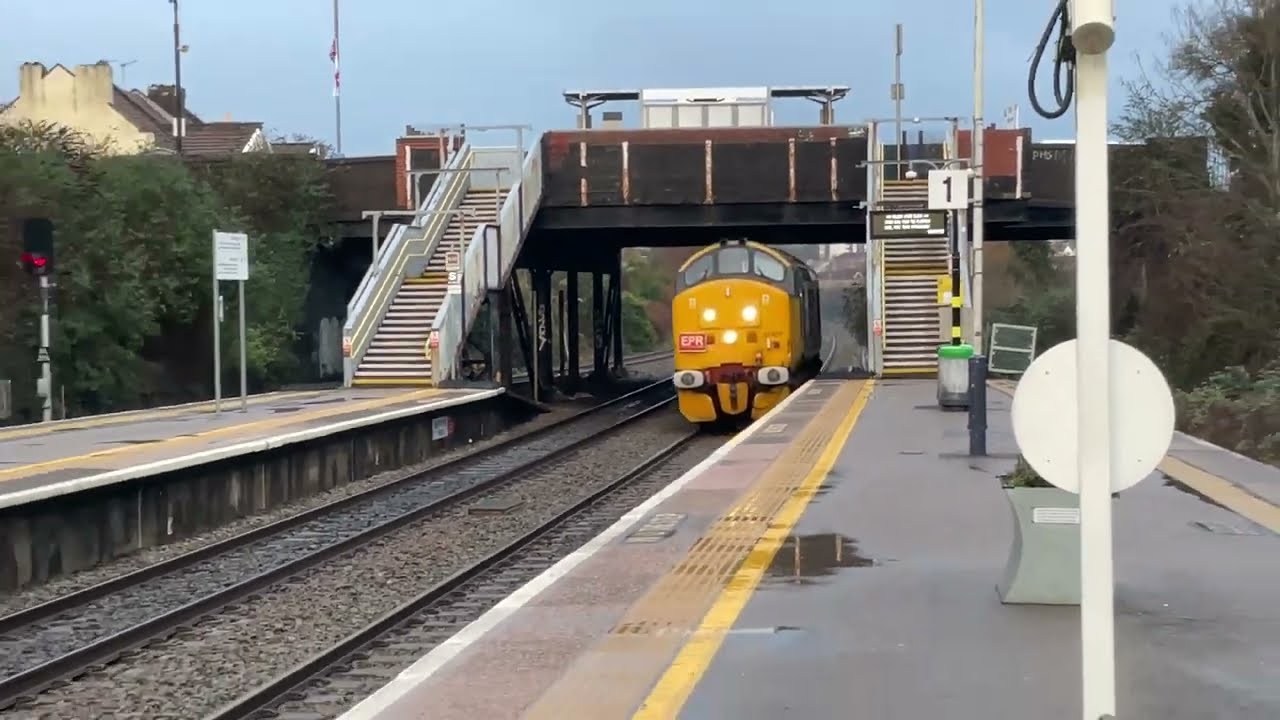 Trains at Parson Street + class 37 19/1/26