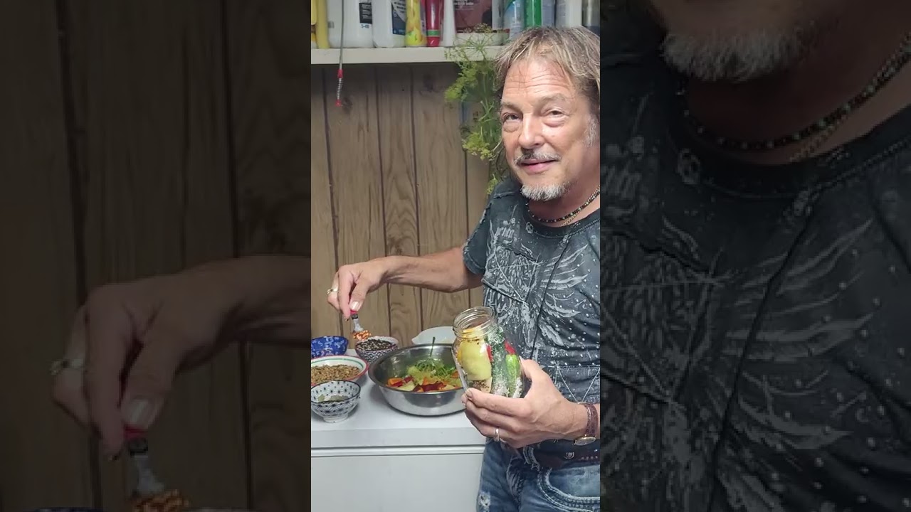 tommy lee polish pickles recipe