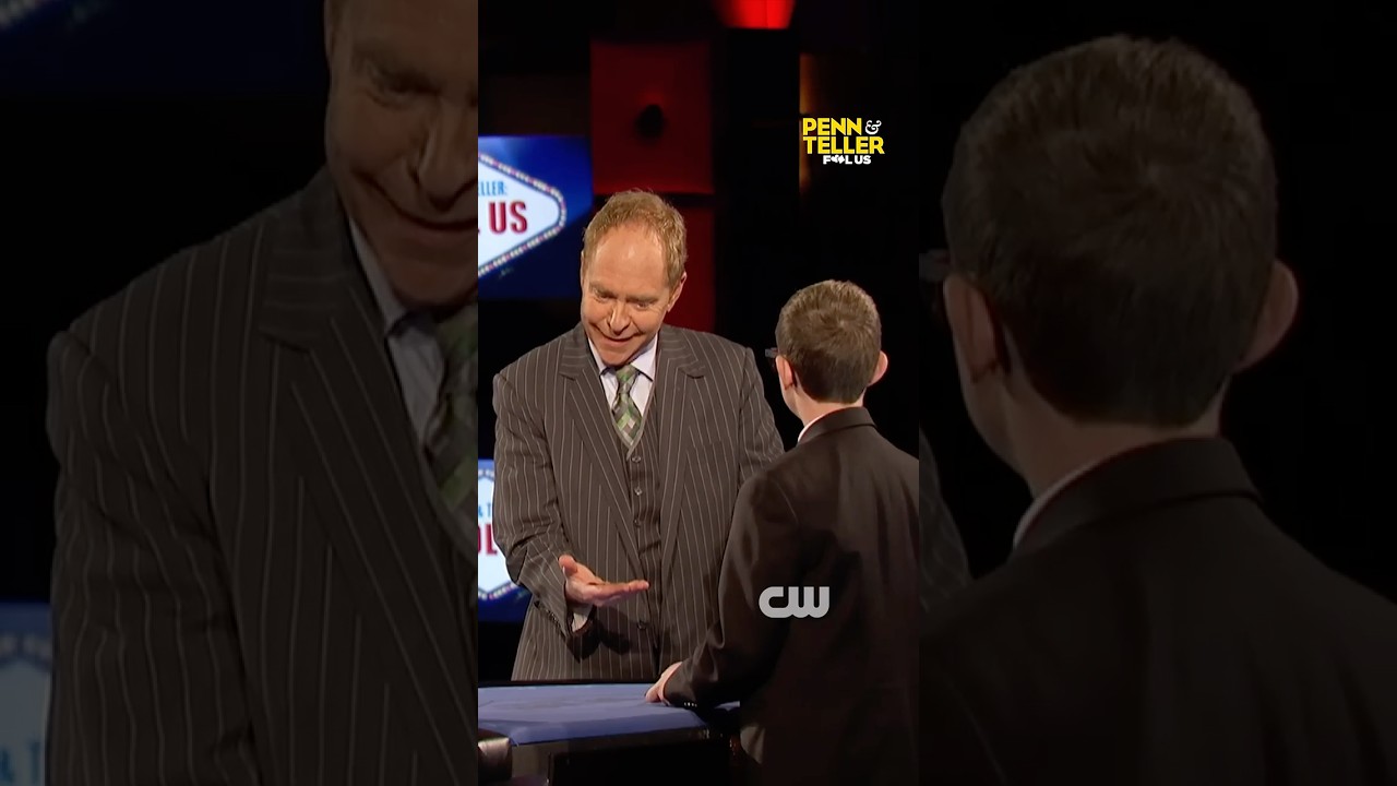 Three-Card Monte #pennandteller #magic #magician