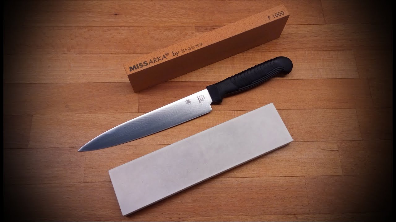 Sharpening Spyderco K04 kitchen knife in MBS-26 steel with Missarka F500 & F1000 stones