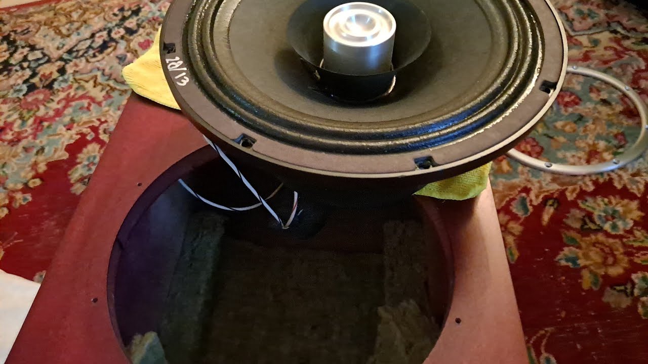 zu omen  mk1a look inside the speaker