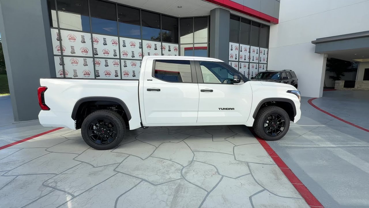 2026 Toyota Tundra 4WD SR5 5TFLA5DB6TX343488 Columbia, Nashville, Cool Springs, Murfreesboro