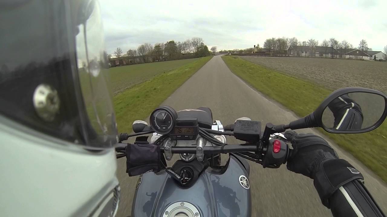 Yamaha MT-03 Akrapovic - wheelies, acceleration and top speed