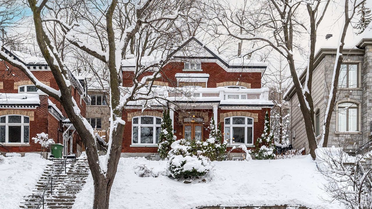 ✨ 220, Ch. de la Côte-Ste-Catherine📍Outremont ✨