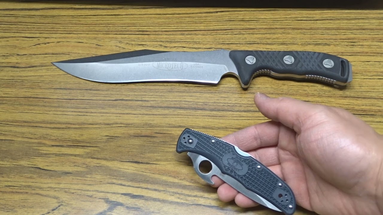 Microtech Arbiter Size Comparison
