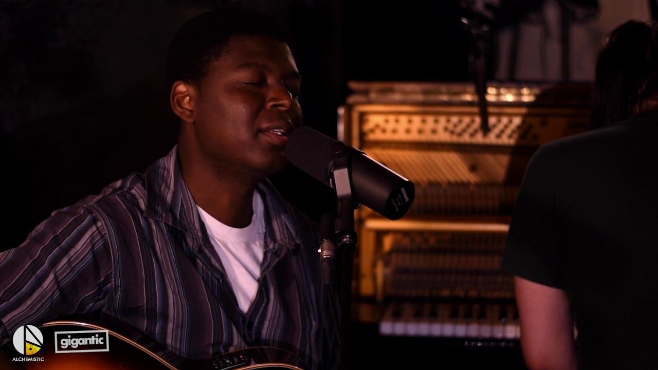 Marco Woolf Devotion (Tirzah Cover) | The Moonshine Sessions