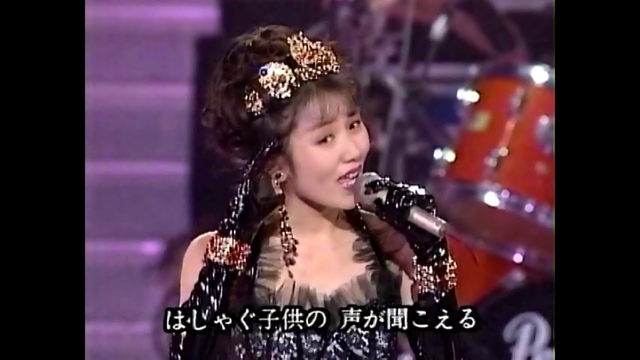 中嶋美智代 「赤い花束」