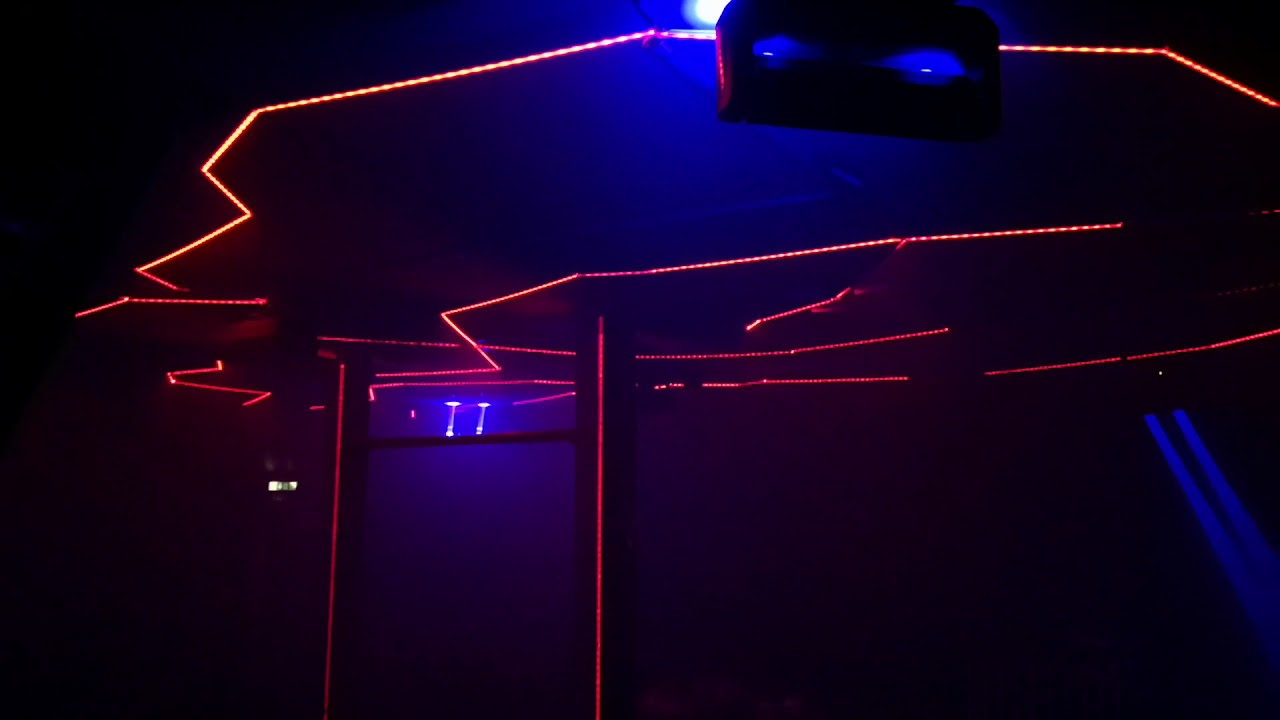 Neue Moving Lights für „Frau Manfred“