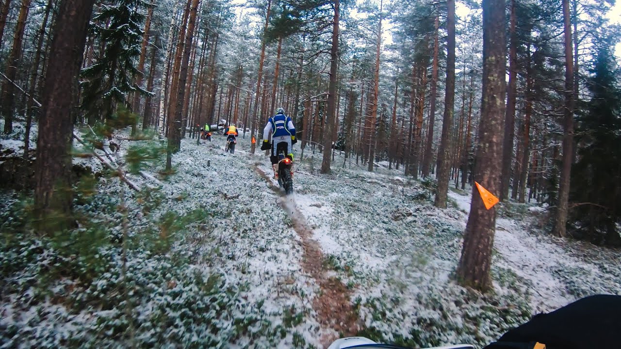 Rekning av nytt vintersp&aring;r vid FMCK Falun | EnduroMas69 #230