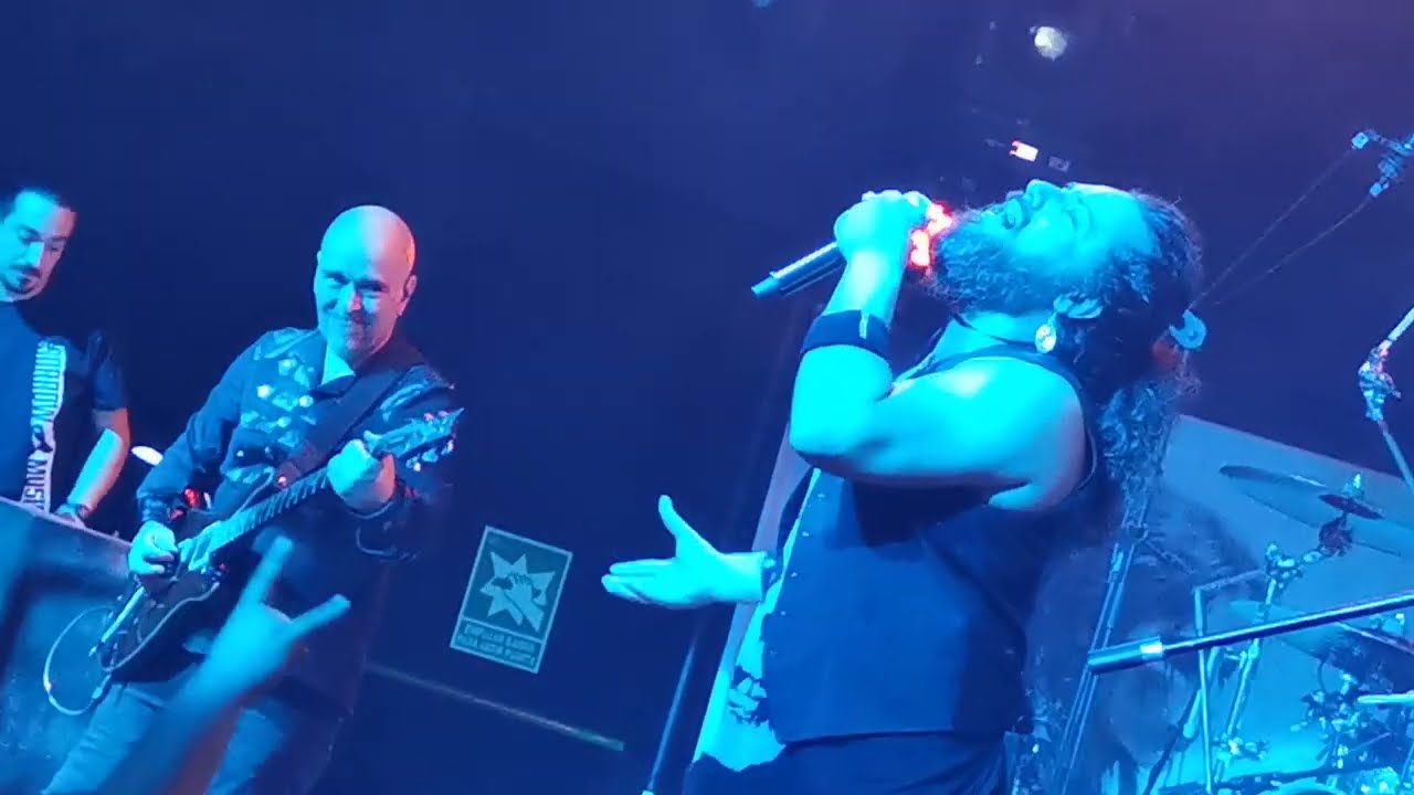 AVALANCH  - Delirios de Grandeza en Madrid el 1 de abril de 2023.