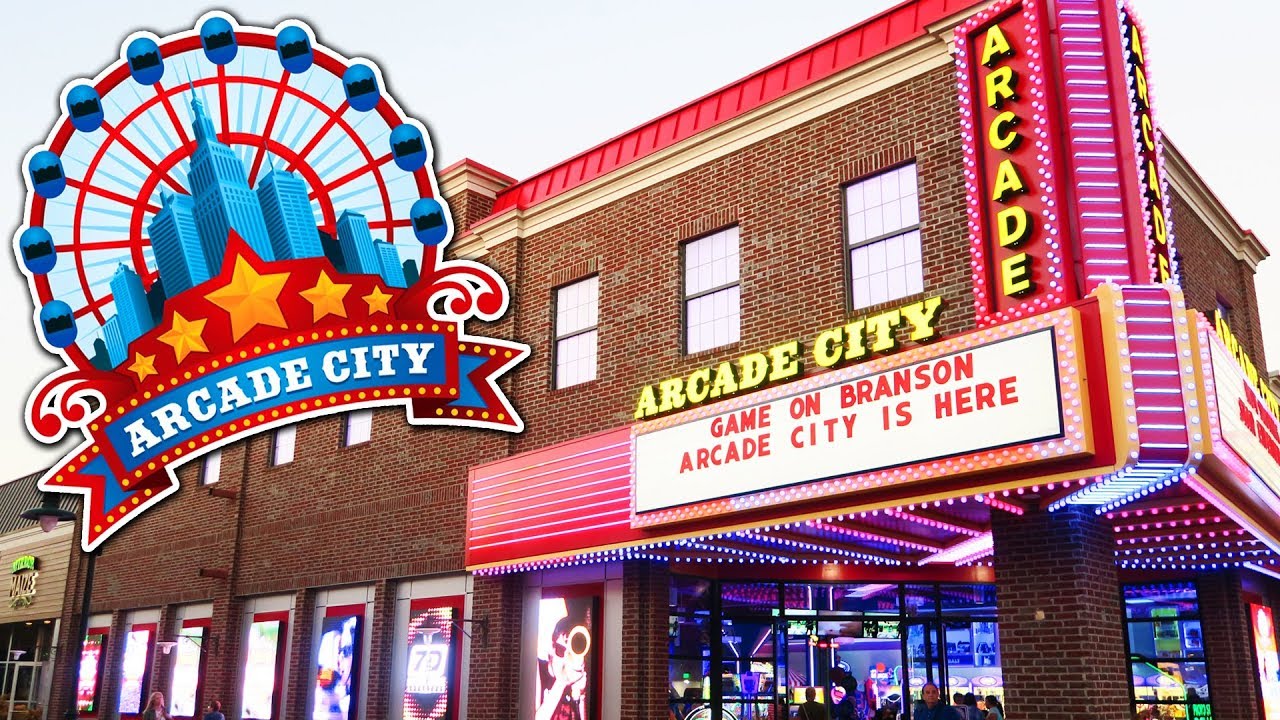 Exploring the NEW Arcade City in Branson!