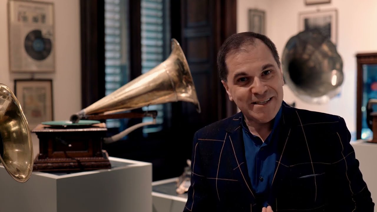 Tiempo Antico composed by Enrico Caruso. Tenor - Mark Milhofer, Piano - Marco Scolastra