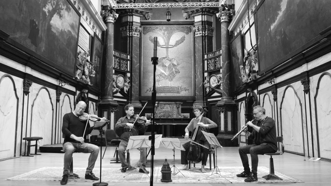 De Bewoners / Mozart W.A. Oboe Quartet K.370/368b for oboe, violin, viola and cello 2e mvt