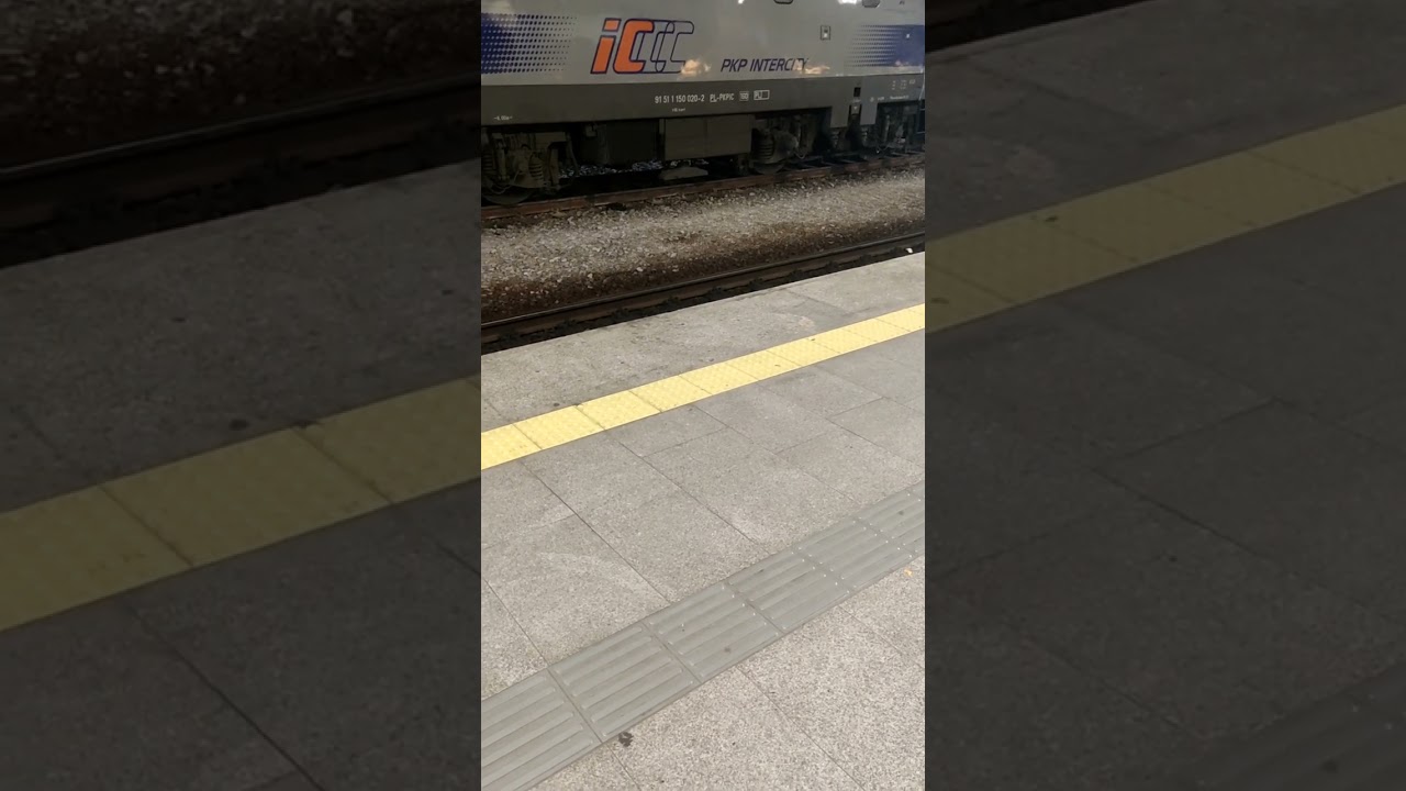 Zapowiedzi pociągów Kraków Główny