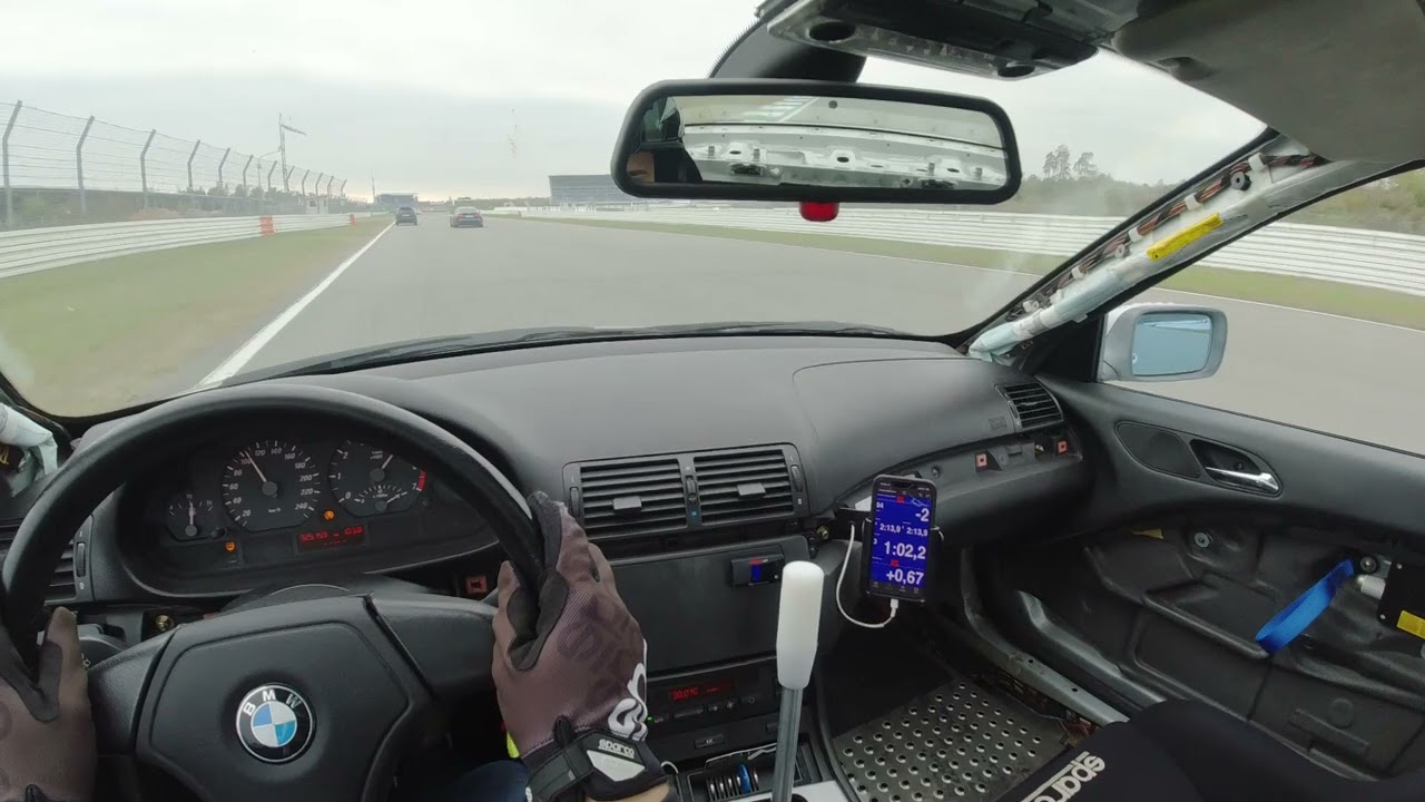 E46 323ci POV Touristenfahrten Hockenheimring Onboard 3.11.24 Gruppe 7 Turn 1