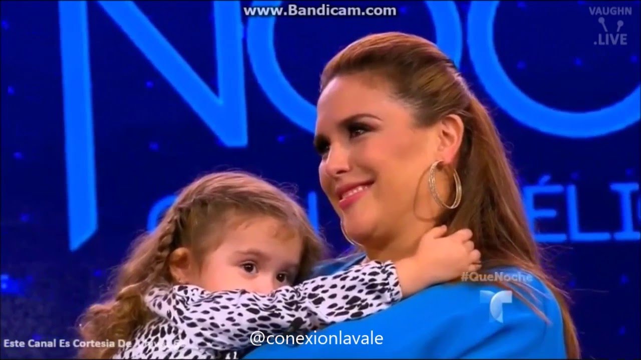 Sorpresa de Angelica Masiel a Angélica Vale. - Qué Noche