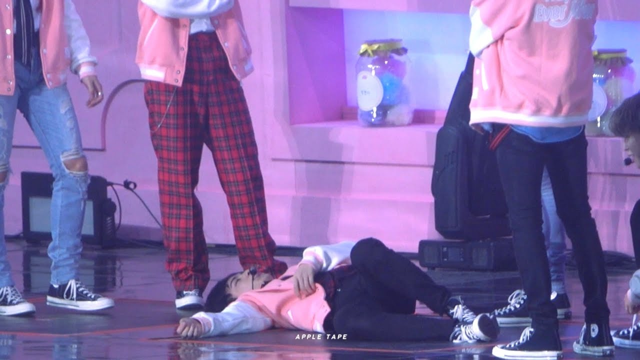 [방탄소년단/진] 덕담으로 맏형 일으키기(지민 태형 호석) 석진 직캠 BTS Jin focus fancam eng subs