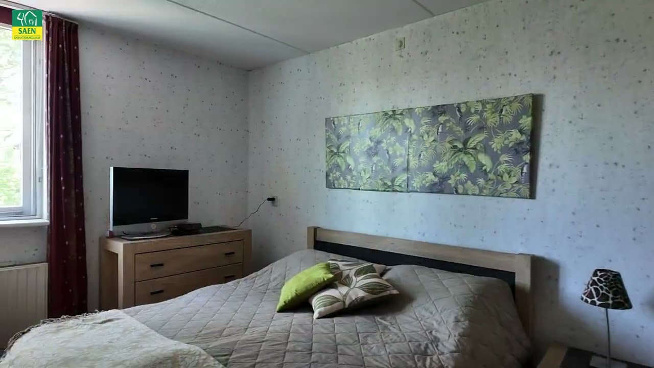 Broersmarken 4 Assendelft. Deze goed onderhouden eengezinswoning ligt op een rustig en autoluw hofje
