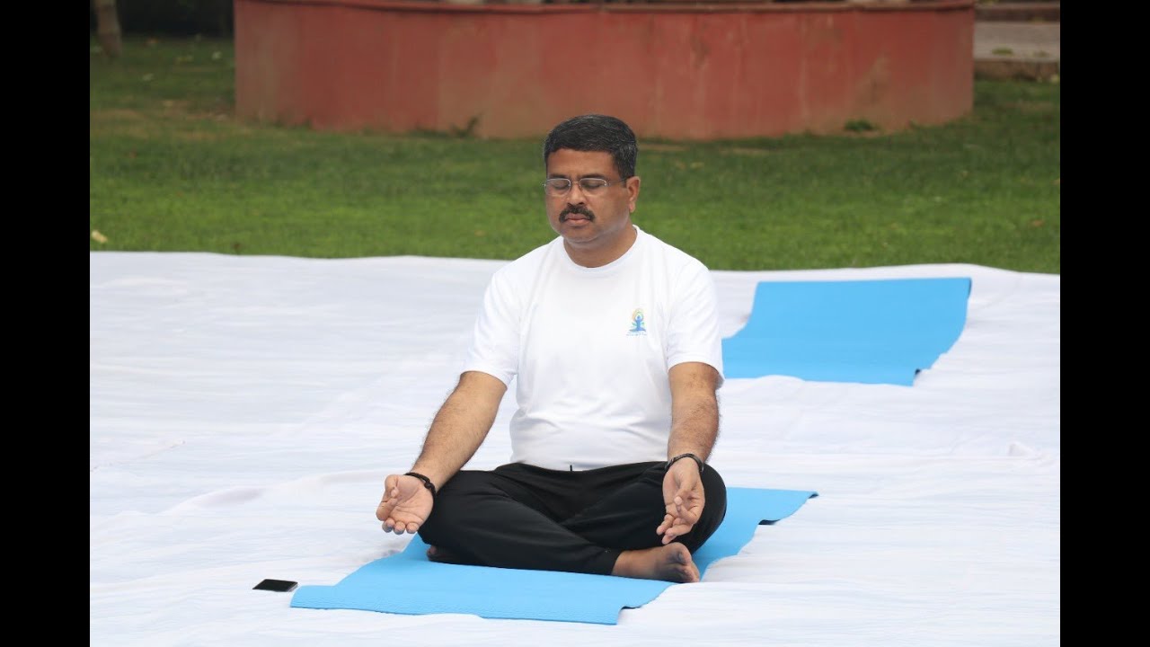 Union Minister Shri Dharmendra Pradhan practicing Yoga on International Day of Yoga