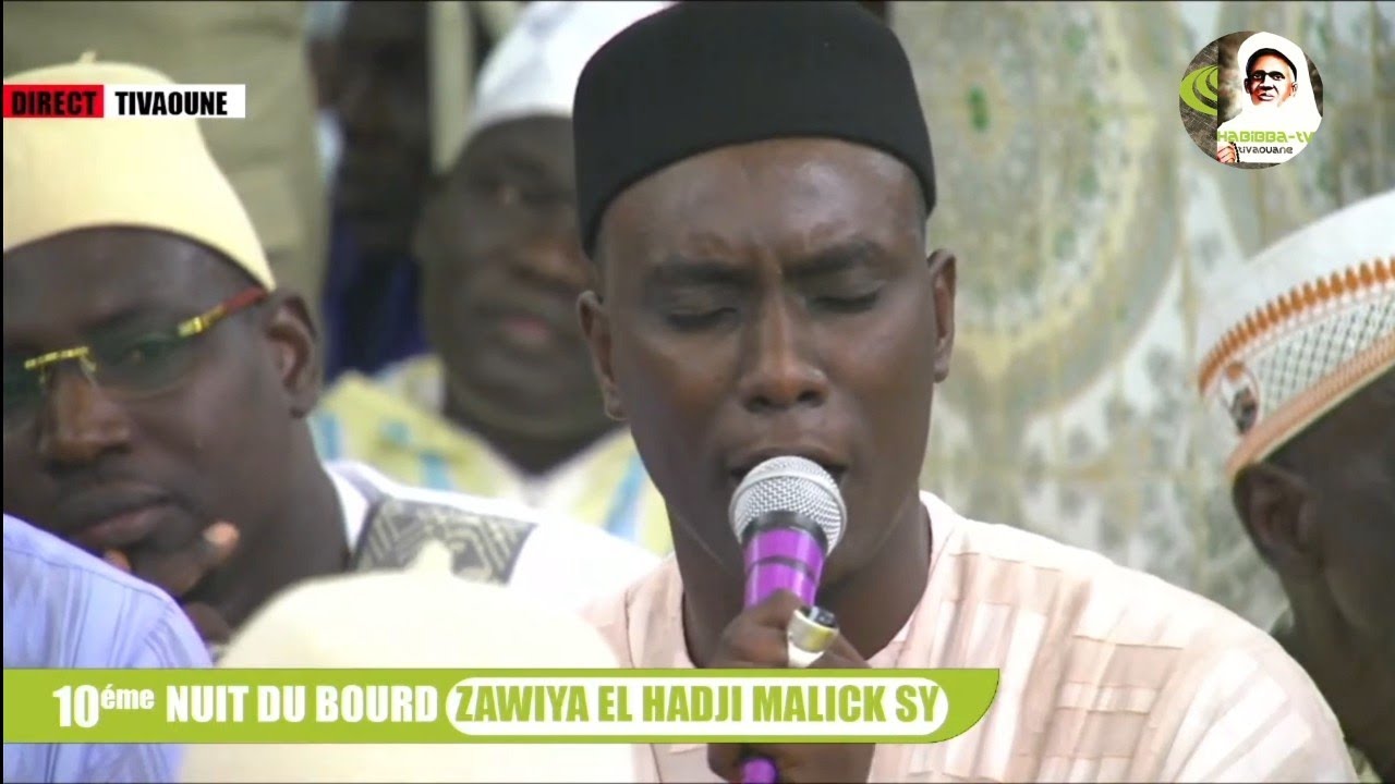 Le fils de Abdoul Aziz mbaye, pa Abdou machallah devant SERIGNE MAODO SY DABAKH
