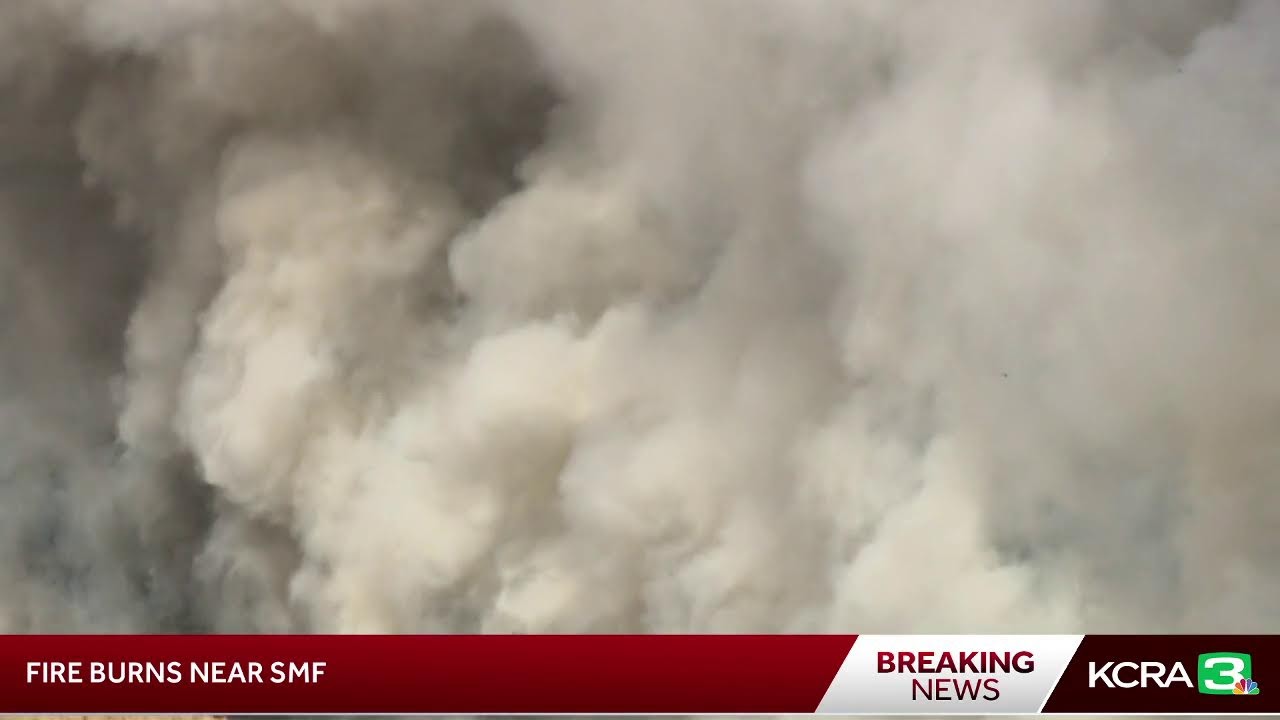 LIVE | LiveCopter 3 is over a fire burning near SMF