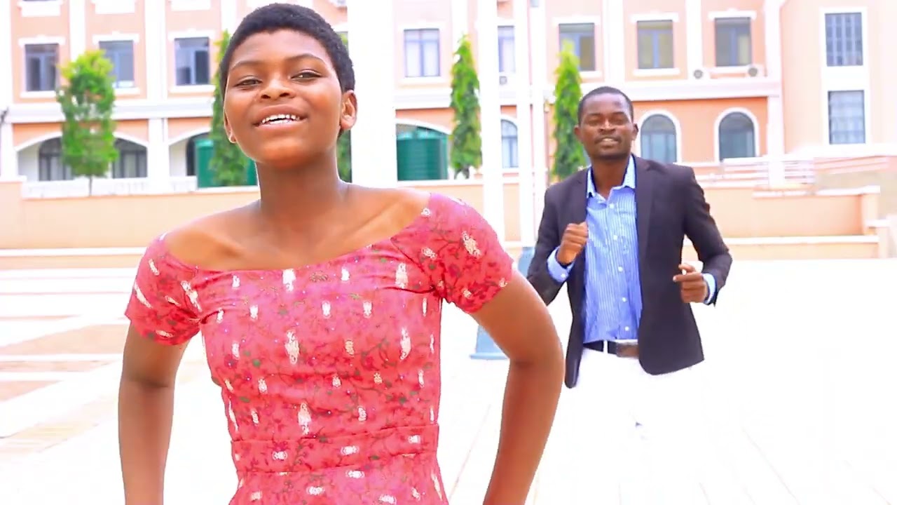 Victory Baptist choir:yesu ndiye mchiritsi