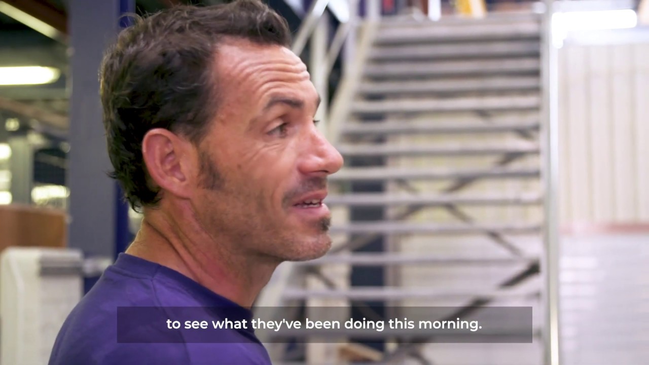 Our jobs #02 Vincent joiner fitter - English subtitles