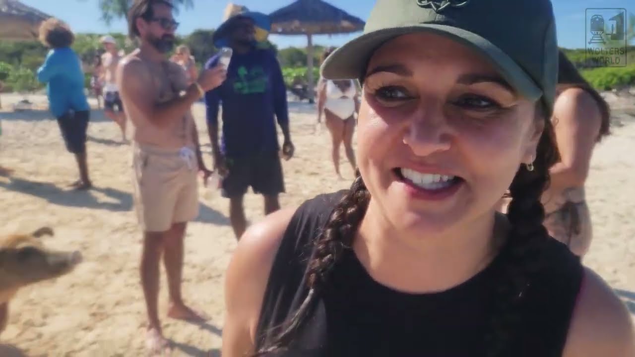 What to Expect When Swimming With the Pigs in The Bahamas