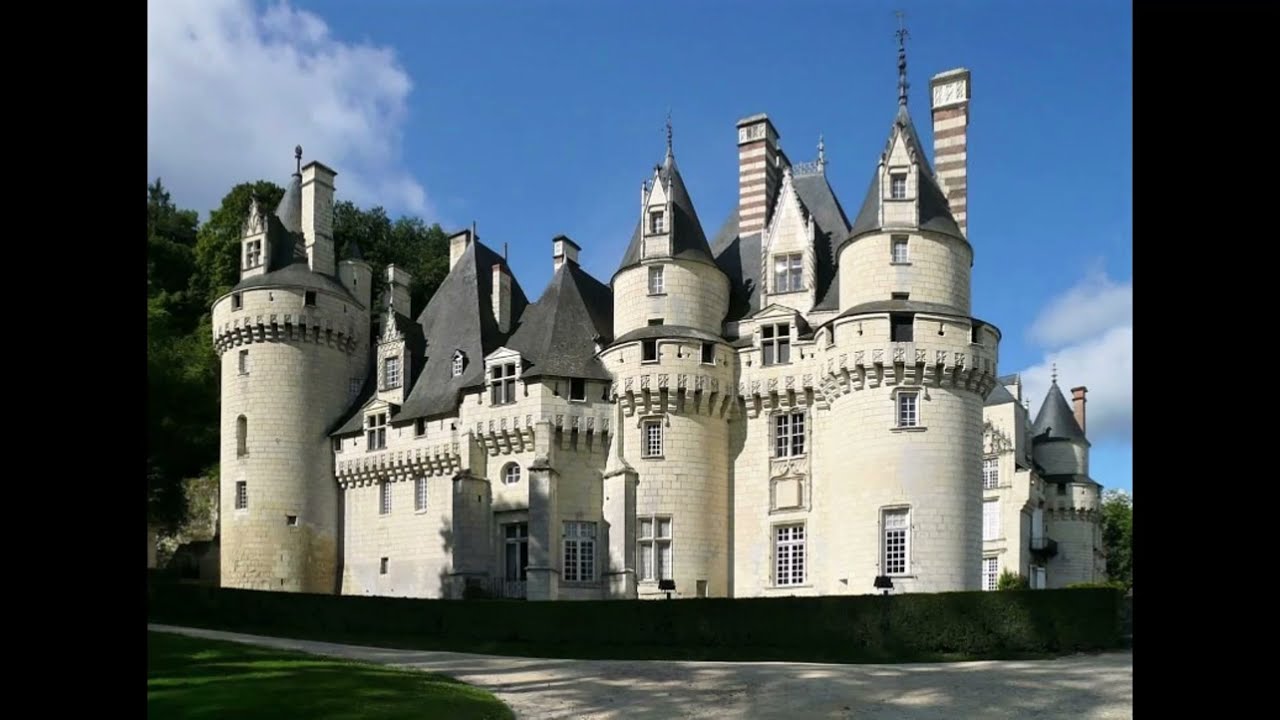 Château d'Ussé-один из самых романтичных замков Луары