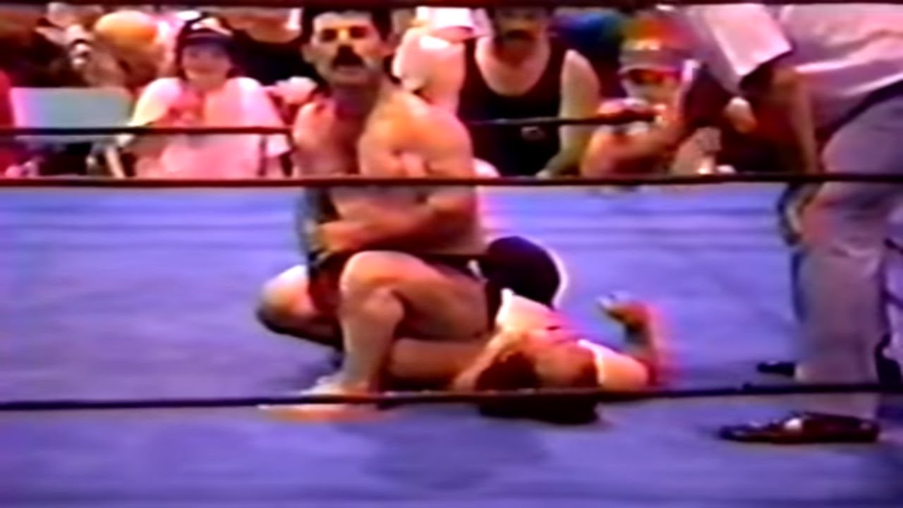 Midget Wrestling: Frenchy Lamonte vs Little Moses 1/4
