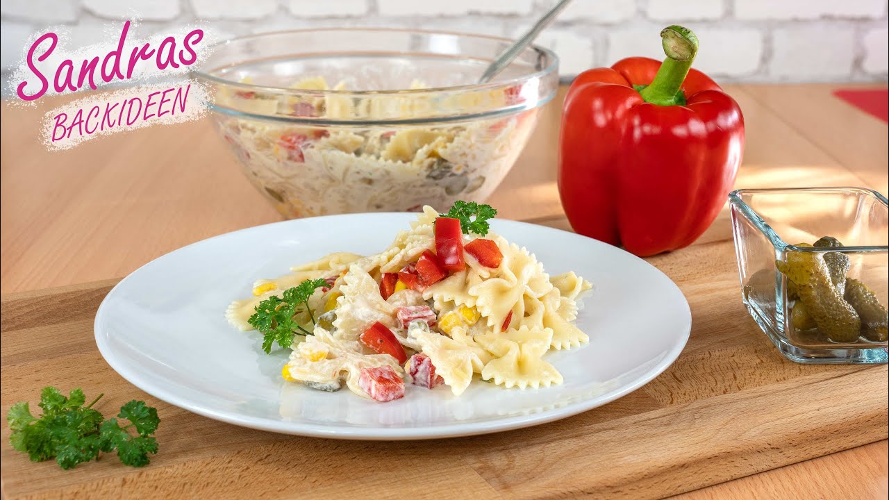 Nudelsalat mit leichtem Dressing - die perfekte Beilage (nicht nur) zum Grillen / einfach & lecker