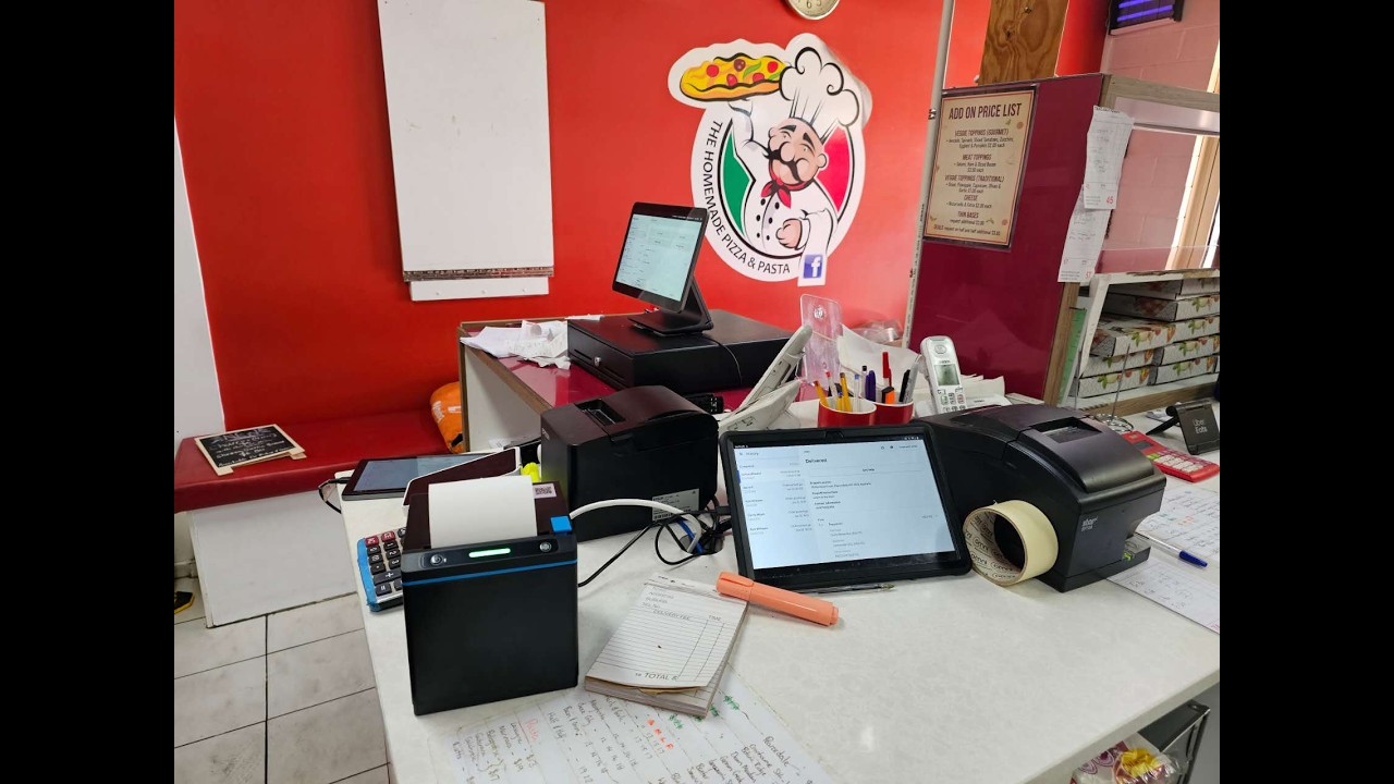 Pizza Shop in Melbourne Victoria Australia use our Uber Eats and Doordash Printer